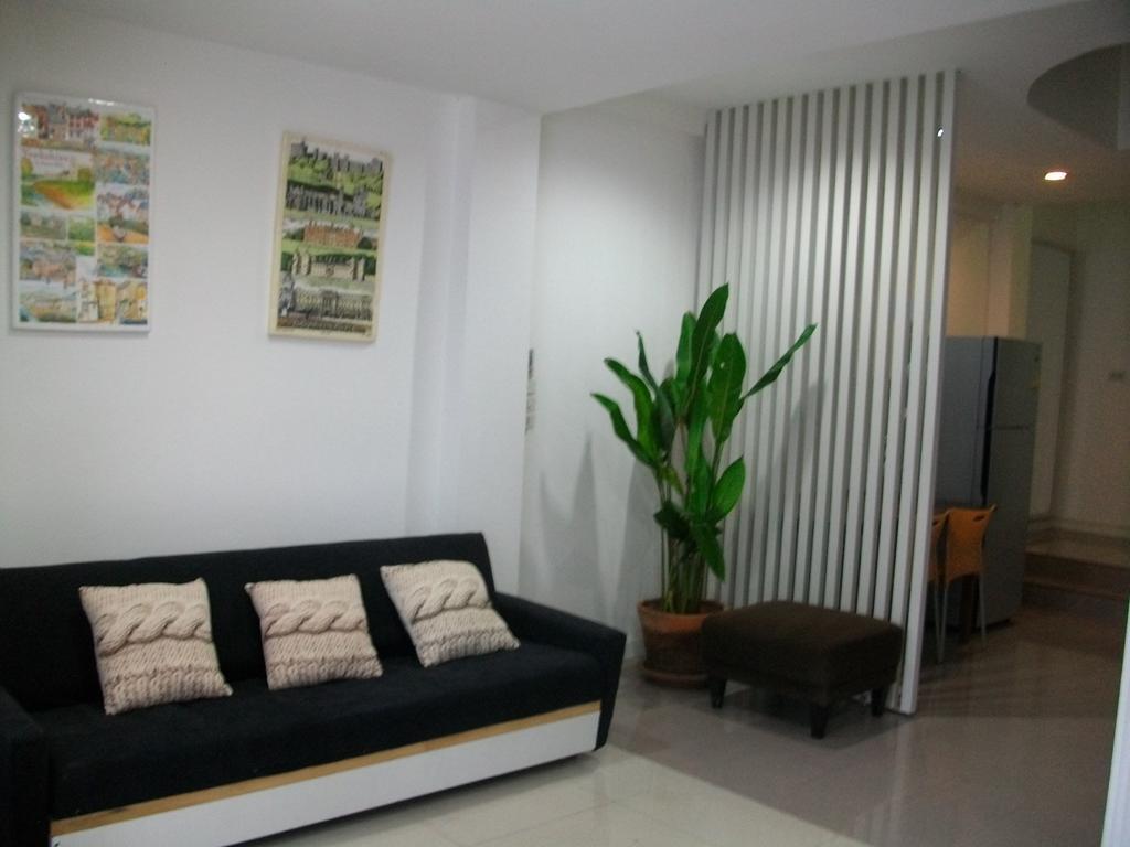 A Joy House - Kaset Nawamin City Banguecoque Exterior foto